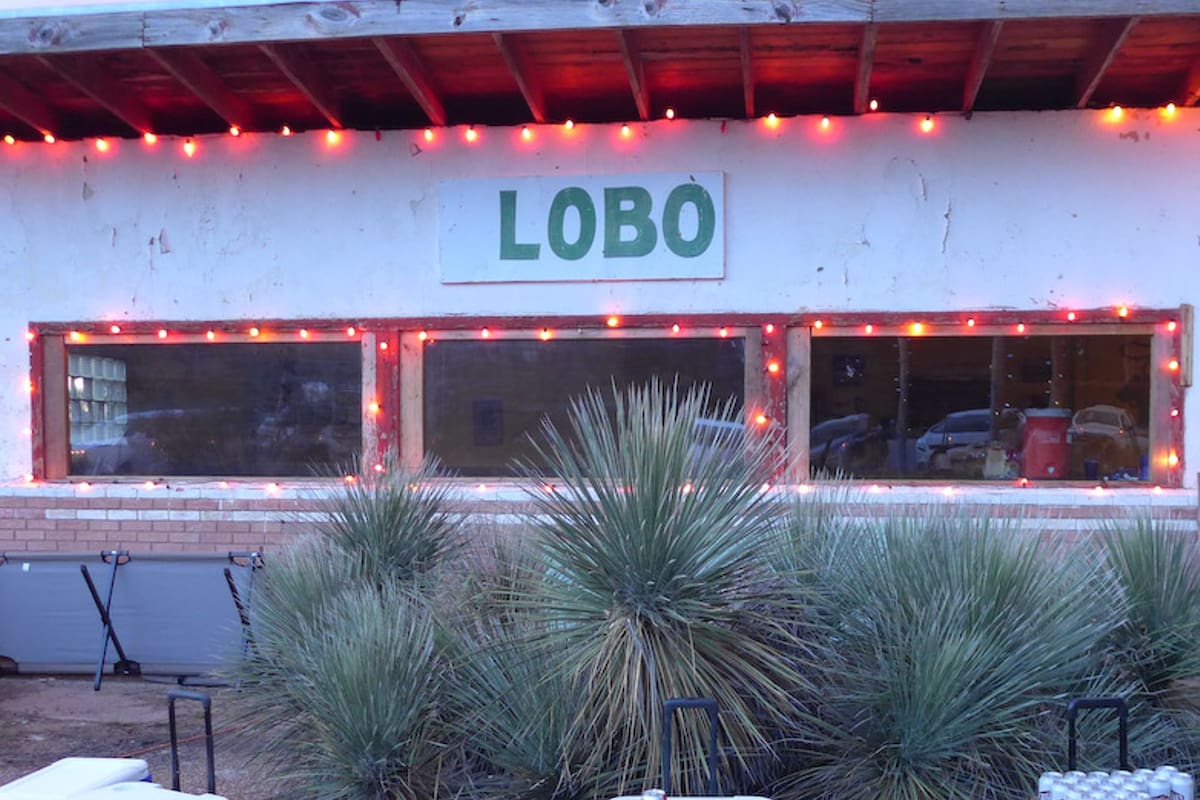 Lobo, el pueblo en venta, se encuentra en Texas, a casi 100 kilómetros de la ciudad de Marfa