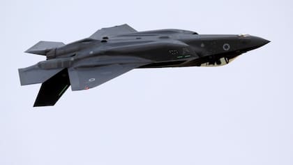 Lockheed Martin, su fabricante, dice es te avión está pensado para operaciones de inteligencia, vigilancia y ataque electrónico.