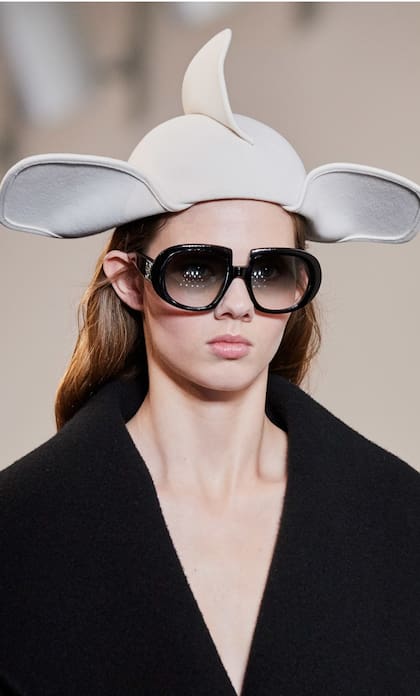 Loewe, en formato oversized