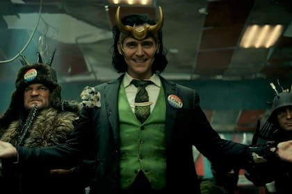 Hiddleston interpreta al Dios de Caos y hermano de Thor, Loki, que hoy lanza su serie propia. Fuente: Disney+