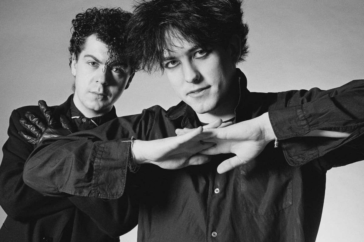 Lol Tolhurst y Robert Smith, en los 80