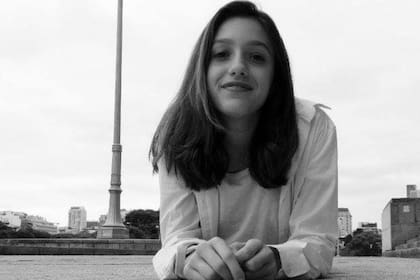 Lola Chomnalez, la joven argentina que fue asesinada en el balneario de Valizas, en 2014