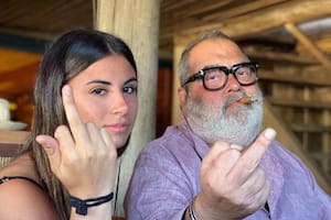 Lola, la hija menor de Jorge Lanata, compartió en redes sociales un emotivo posteo para su papá (Foto: Instagram @lolitalanata)