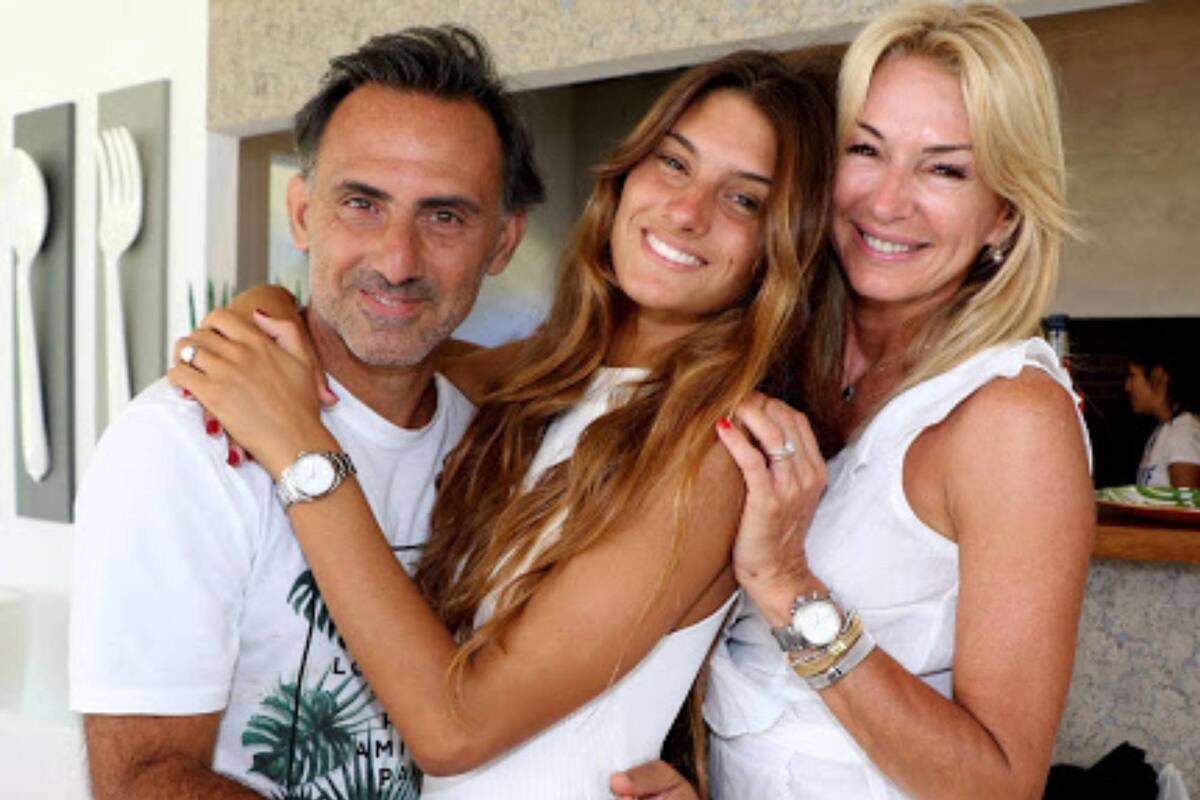 Lola Latorre trajo un cachorro a su casa y sus padres, Diego y Yanina Latorre, no dudaron en compartir su alegría en sus redes sociales