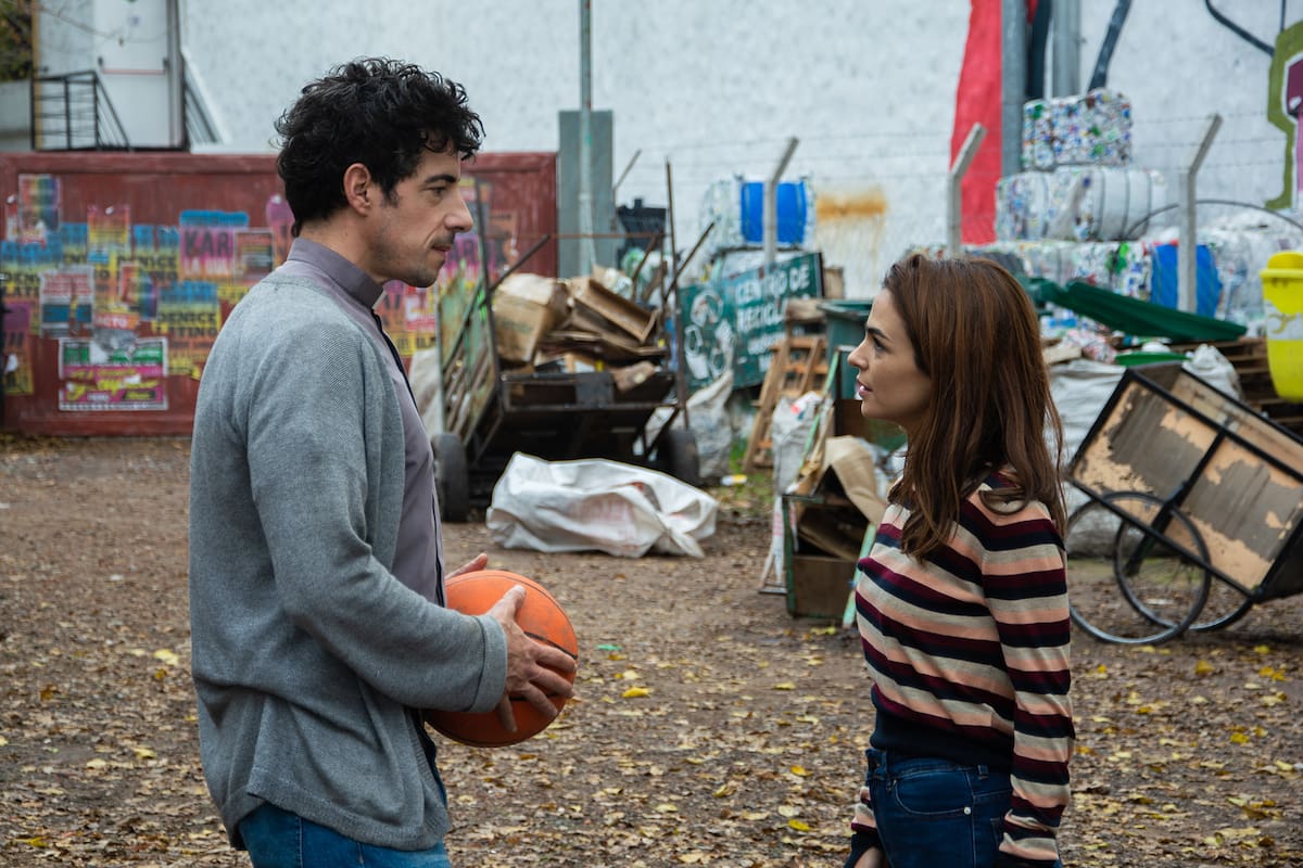 Lola y el padre Lorenzo