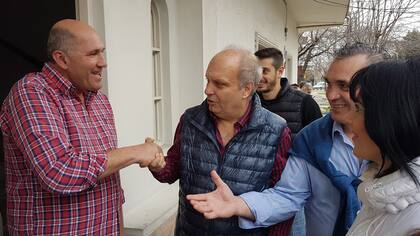 Lombardi charló con vecinos de Avellaneda