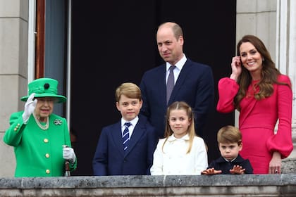 El Príncipe William y Kate Middleton se mudarán a < Adelaide Cottage > este verano.
