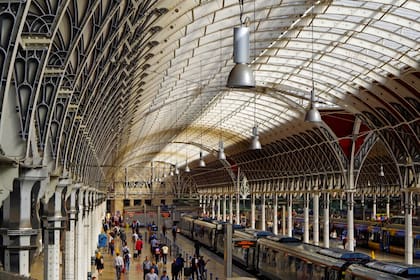 Londres acoge primera retrospectiva de artista colombiana Beatriz González tras su muerte