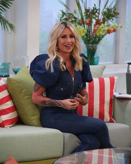 Lookeada y feliz por el debut de su programa "Flor de Equipo" (Instagram)