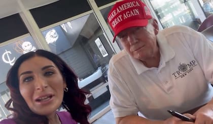 Loomer es una asesora cercana a Trump