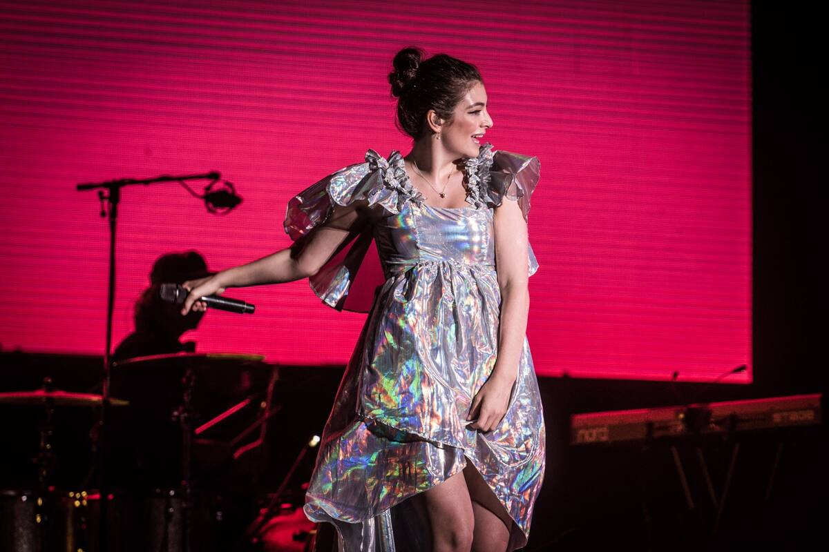 Lorde cerró la noche con "Green Light", el hit más fuerte de la jornada