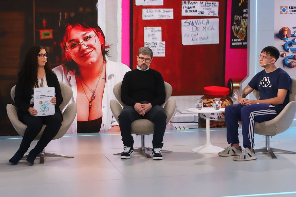 Lorena Oliva, de LA NACION, junto a Oscar Szente (Noble Transfer) y Javier Duete (Noble Transfer)