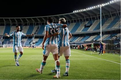Lorenzo Melgarejo celebra su gol ante Boca en el partido de ida de cuartos de final de la Copa Libertadores