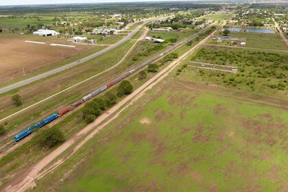 Los 100 vagones recorrieron 54 kilómetros entre Pampa del Infierno y Avia Terai