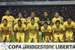 Los puntajes de Boca en La Paz: Carrizo fue la figura y Tevez levantó su nivel