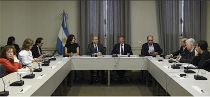 Los 24 ministros de Educación provinciales y Torrendell firmaron en mayo el Compromiso Federal por la Alfabetización