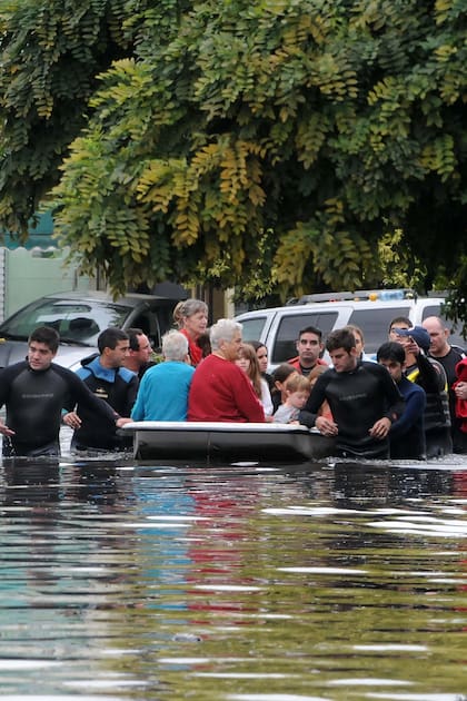 Los 392 milímetros de agua caídos el 2 y 3 de abril de 2013 en La Plata constituyen la peor catástrofe hidrometeorológica en la historia de las ciudades argentinas