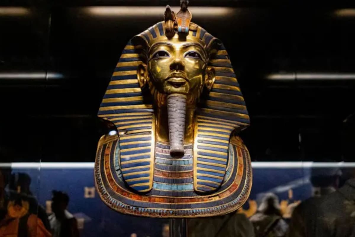Los 5000 tesoros de la tumba de Tutankamón, incluida su máscara mortuoria dorada, se exhibirán juntos por primera vez