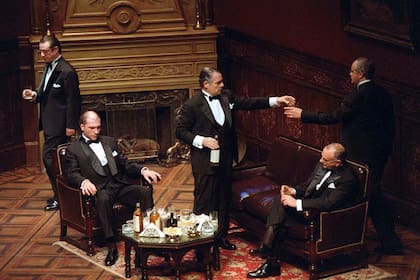 Los Lobos, exitazo con Jorge Marrale, Darío Grandinetti, Juan Leyrado y Jorge D elía