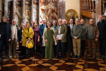 Los académicos de la ANBA en el Museo Nacional de Arte Decorativo