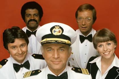 Los actores de El crucero del amor.