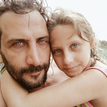 Los actores decidieron mantener los detalles de su disputa legal en reserva para resguardar a su hija, Amelia