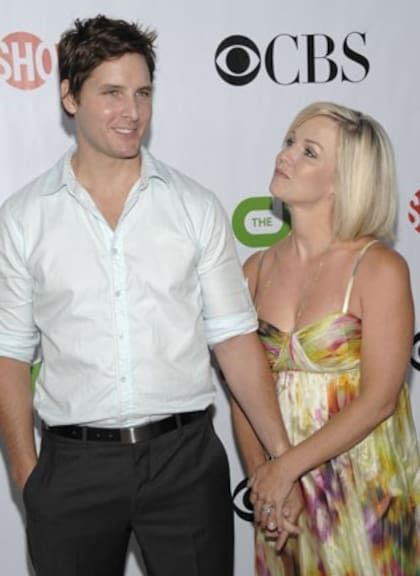 Los actores Jennie Garth y Peter Facinelli