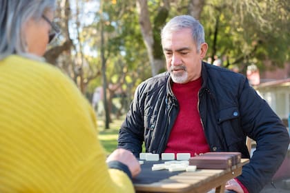 Los adultos crecieron en un contexto donde los estímulos no eran tan masivos como sucede en la actualidad, por lo que el silencio era un hecho más de su vida cotidiana