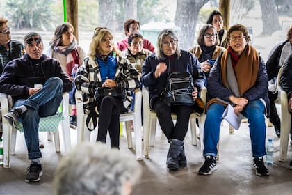 Los adultos en el Taller de Bienestar Emocional de Fundación OSDE.