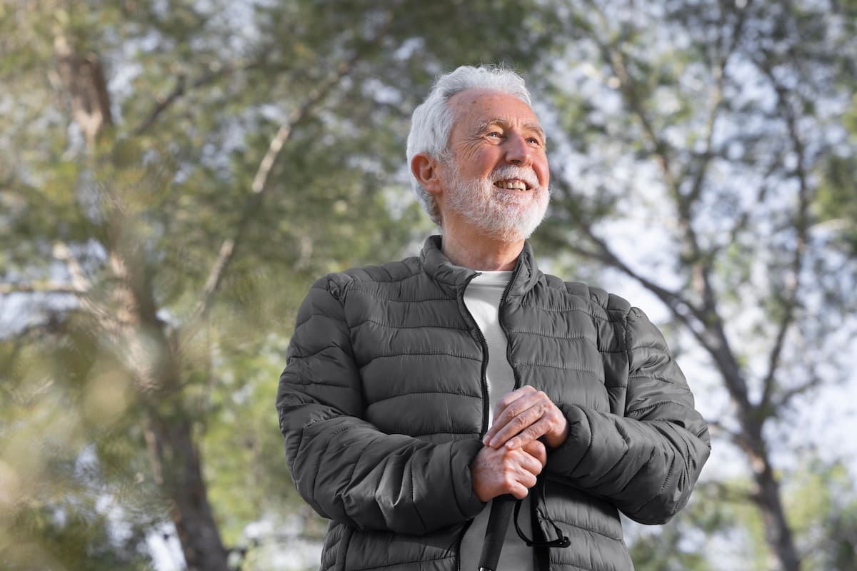 Los adultos mayores deben mantener una buena alimentación y hacer ejercicio para cuidar la salud (Imagen ilustrativa)