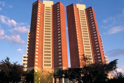 Los afectados por el hecho terminaron en el hospital y ahora, ante la indiferencia del complejo hotelero, quieren advertir a los turistas para que no sufran algo similar