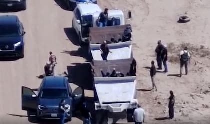 Los agentes de la USBP llevaron a cabo dos operativos en California para impedir el tráfico de migrantes