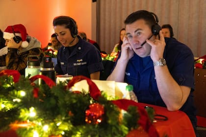 Los agentes de NORAD rastrean en tiempo real los movimientos de Santa Claus (Facebook/NORAD Tracks Santa)