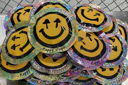 Los agentes descubrieron "hongos mágicos" ilegales camuflados en gomitas, chocolates y cápsulas