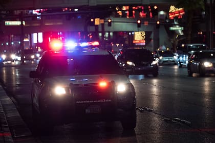 Los agentes pueden omitir dar la razón de la parada proteger la vida o la propiedad de una amenaza inminente