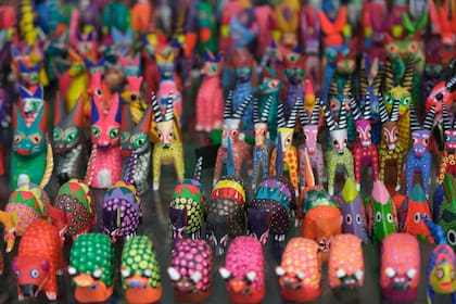 Los alebrijes se convirtieron en una parte importante durante la celebración del Día de Muertos