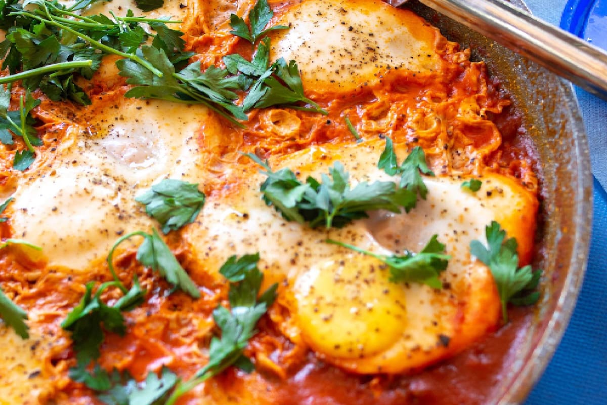 Los alimentos que no deben recalantarse porque pueden liberar toxinas para el organismo