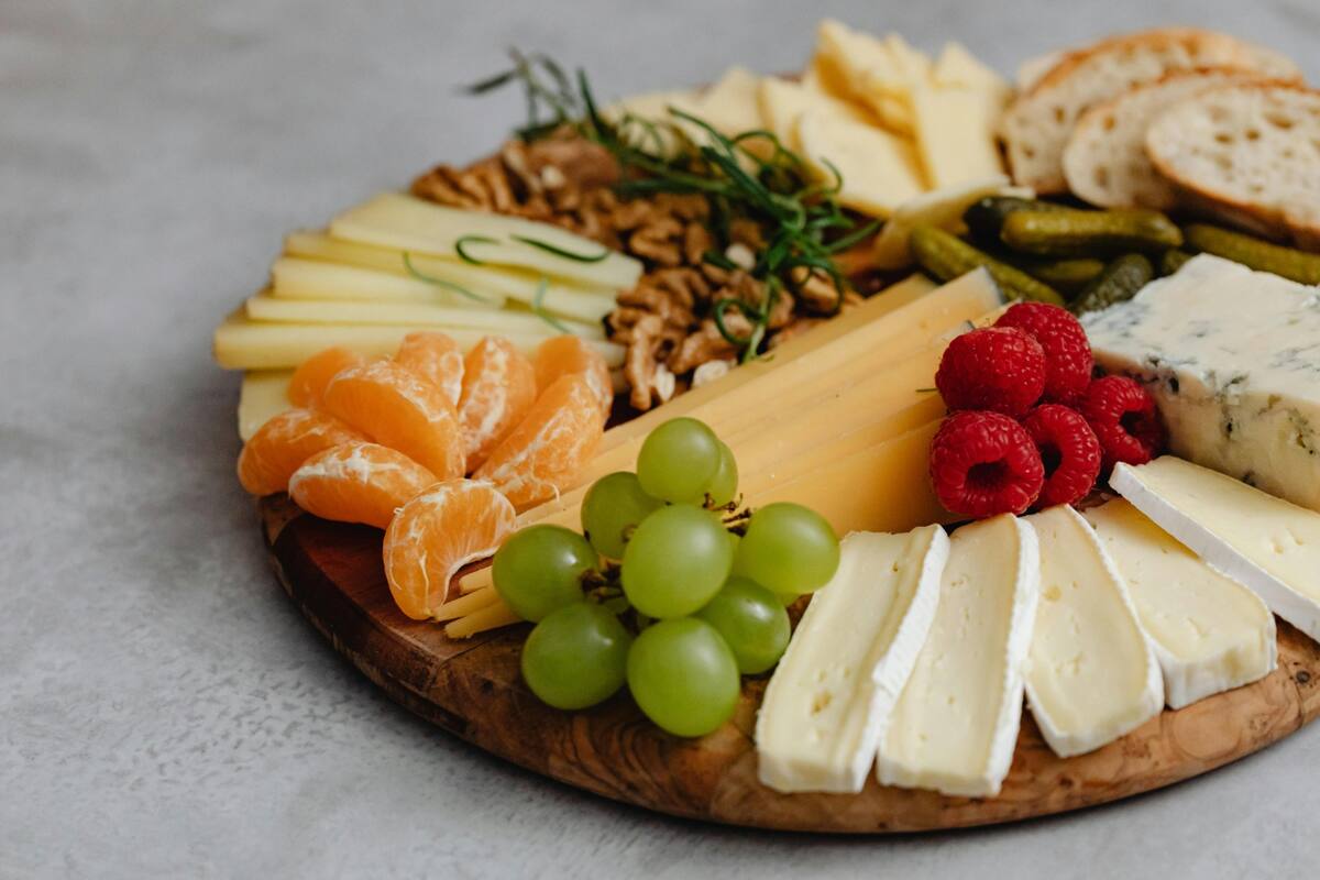 Los alimentos ricos en fibra y bajos en calorías ayudan a controlar el peso, según a IA