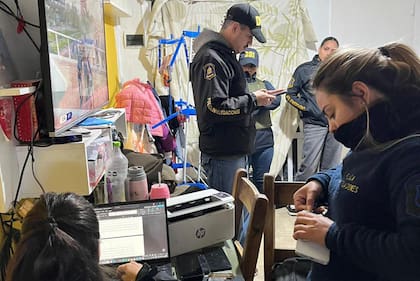 Los allanamientos estuvieron a cargo de la policía bonaerense