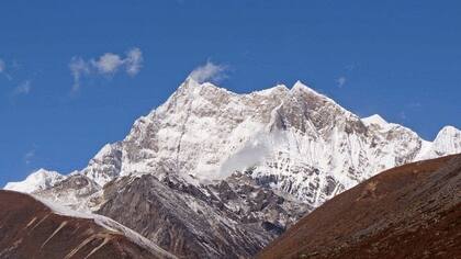 Los alpinistas no pueden escalar esta montaña ubicada en Asia. FOTO: Wikimedia
