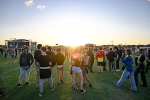 Los amigos pudieron disfrutar del show de Duki en el Lollapalooza 2022