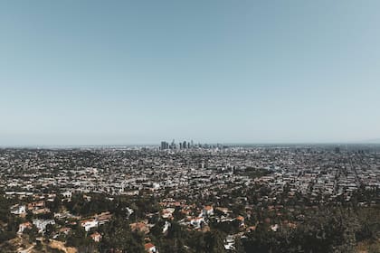 Los Ángeles es el hogar de miles de talentos que trabajan en la industria cinematográfica, pero en los últimos meses enfrentan un escenario de inestabilidad