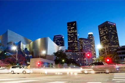 Los Angeles es un centro importante para industrias como el entretenimiento, la moda, el comercio minorista y la tecnología (Unsplash)