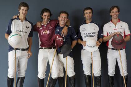 Los animadores del grupo A: La Ensenada (Zubía), La Aguada (Novillo Astrada), La Dolfina Polo Ranch (Terrera), La Dolfina (Mac Donough) y La Irenita (Zavaleta).