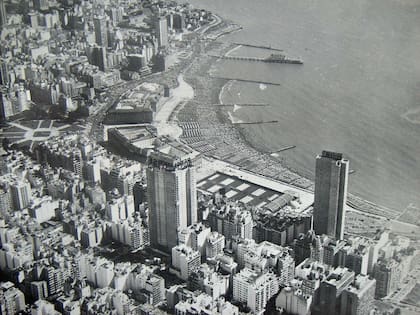 Los años 60 fueron para Mar del Plata una década frenética en cuanto al crecimiento edilicio.