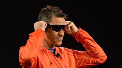 Los anteojos Radar Pace de Oakley guían al usuario, le dan recomendaciones sobre su ejercicio físico, le dan información sobre su rendimiento, etcétera