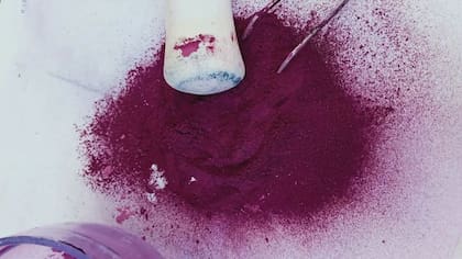 Los antiguos autores romanos compararon la púrpura de Tiro con el color de la sangre coagulada