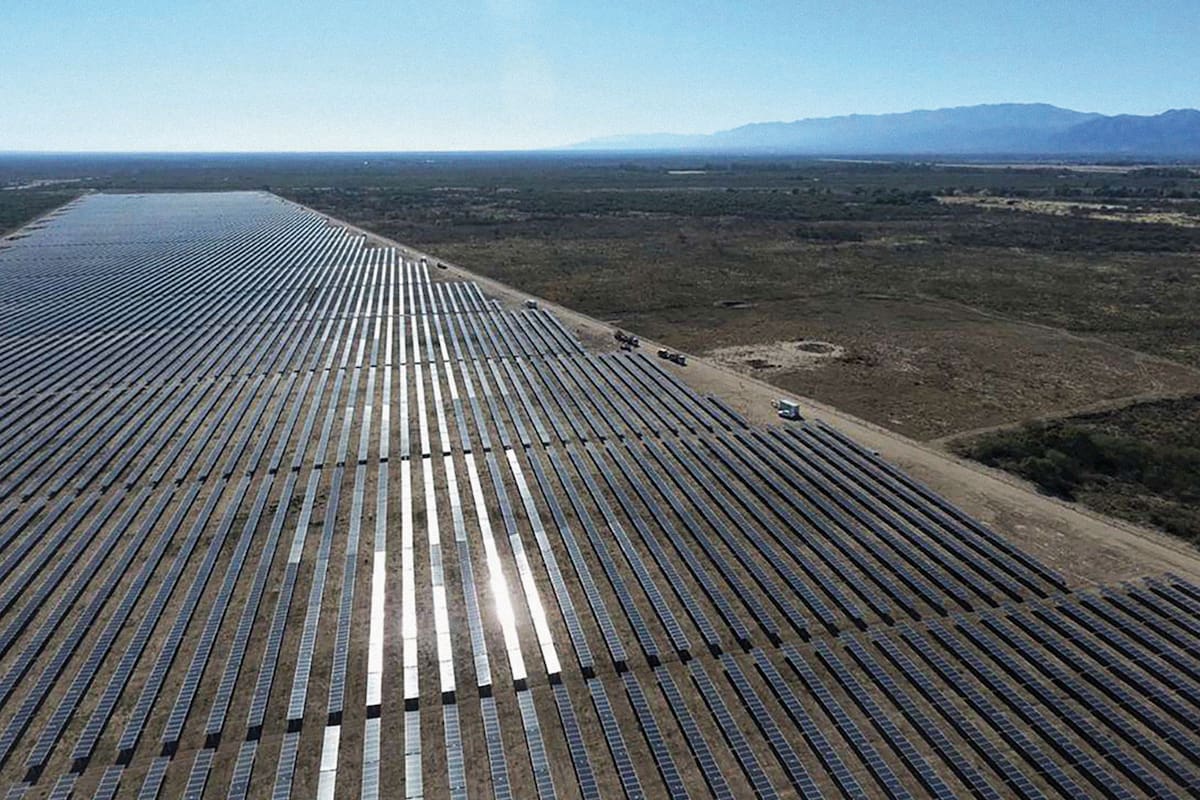 Los aportes diferenciales de la energía solar se notan sobre todo en el interior, donde todavía hay 120.000 familias rurales sin acceso a la electricidad.