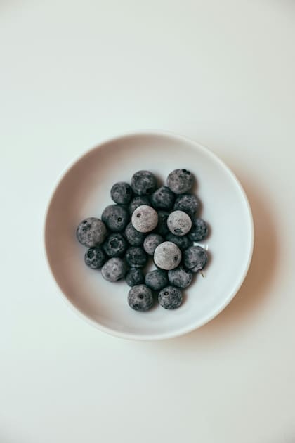 Los arándanos son una fuente valiosa de vitamina K, bajos en calorías y azúcar (Foto ilustrativa: PEXELS)