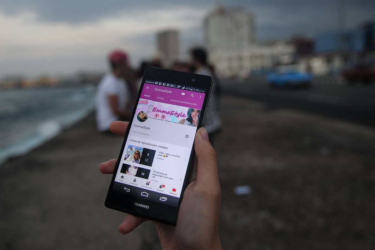 Los argentinos están séptimos en el ránking de los países que más tiempo pasan en promedio conectados a internet y quintos en el ránking de conexión a las redes sociales.